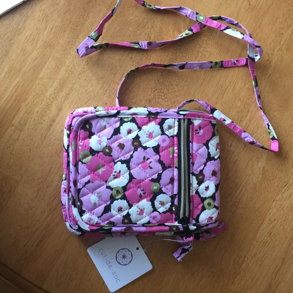 Cul de sac crossbody pink & black floral pattern